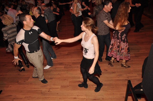 min 2009 11 29 station danse 247